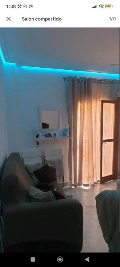 Habitacion Privada, Apartamento Centro Malaga Cerca De La Playa Buitenkant foto