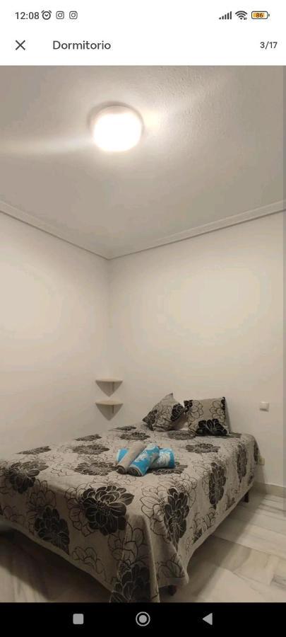 Habitacion Privada, Apartamento Centro Malaga Cerca De La Playa Buitenkant foto