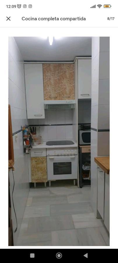 Habitacion Privada, Apartamento Centro Malaga Cerca De La Playa Buitenkant foto